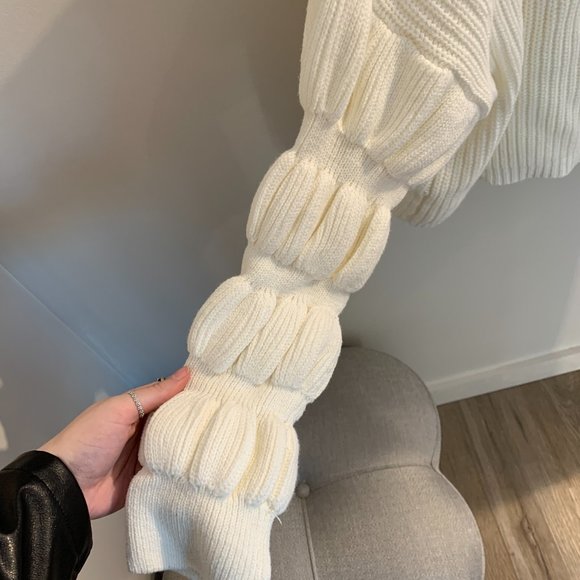 COZY NIGHTS MOCKNECK BUBBLE SLEEVE SWEATER - Picture 5 of 6